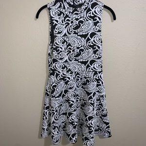 Sleeveless dress